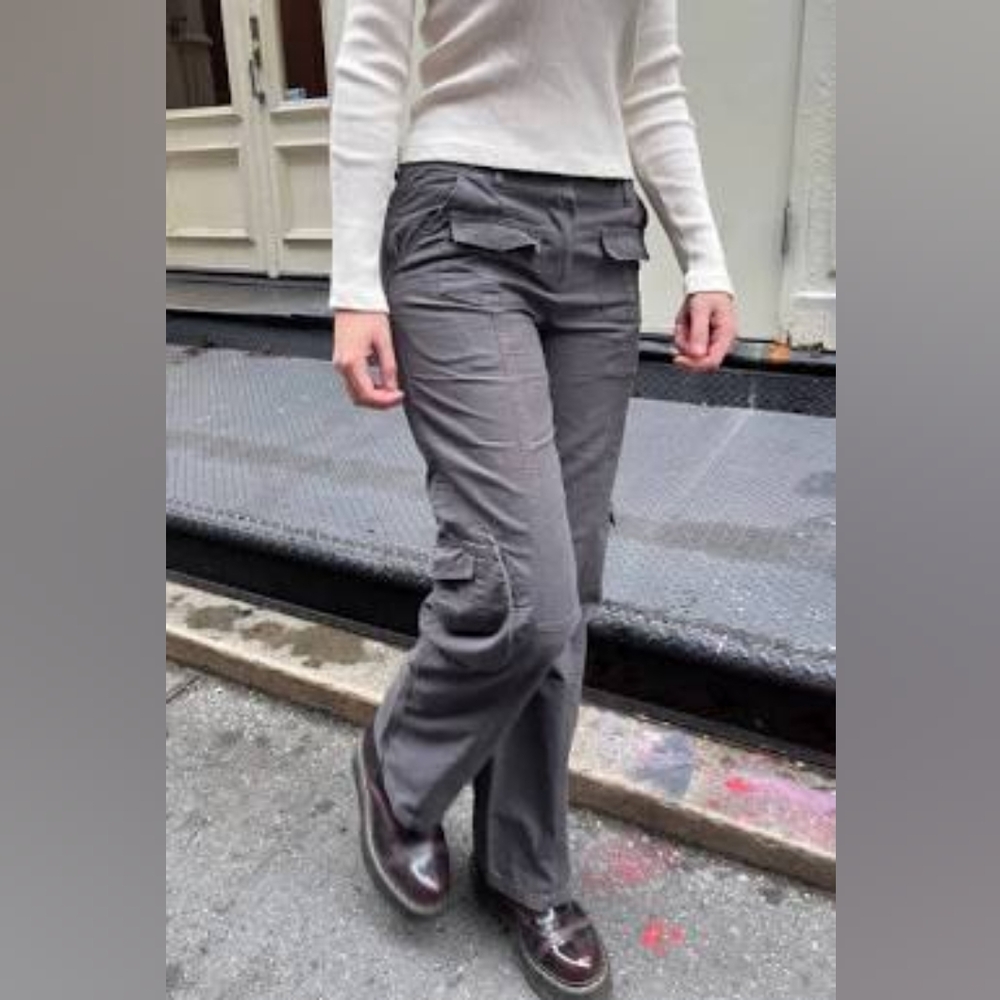 Brandy Melville Women's Kim Cargo Pants Charcoal Gray OS